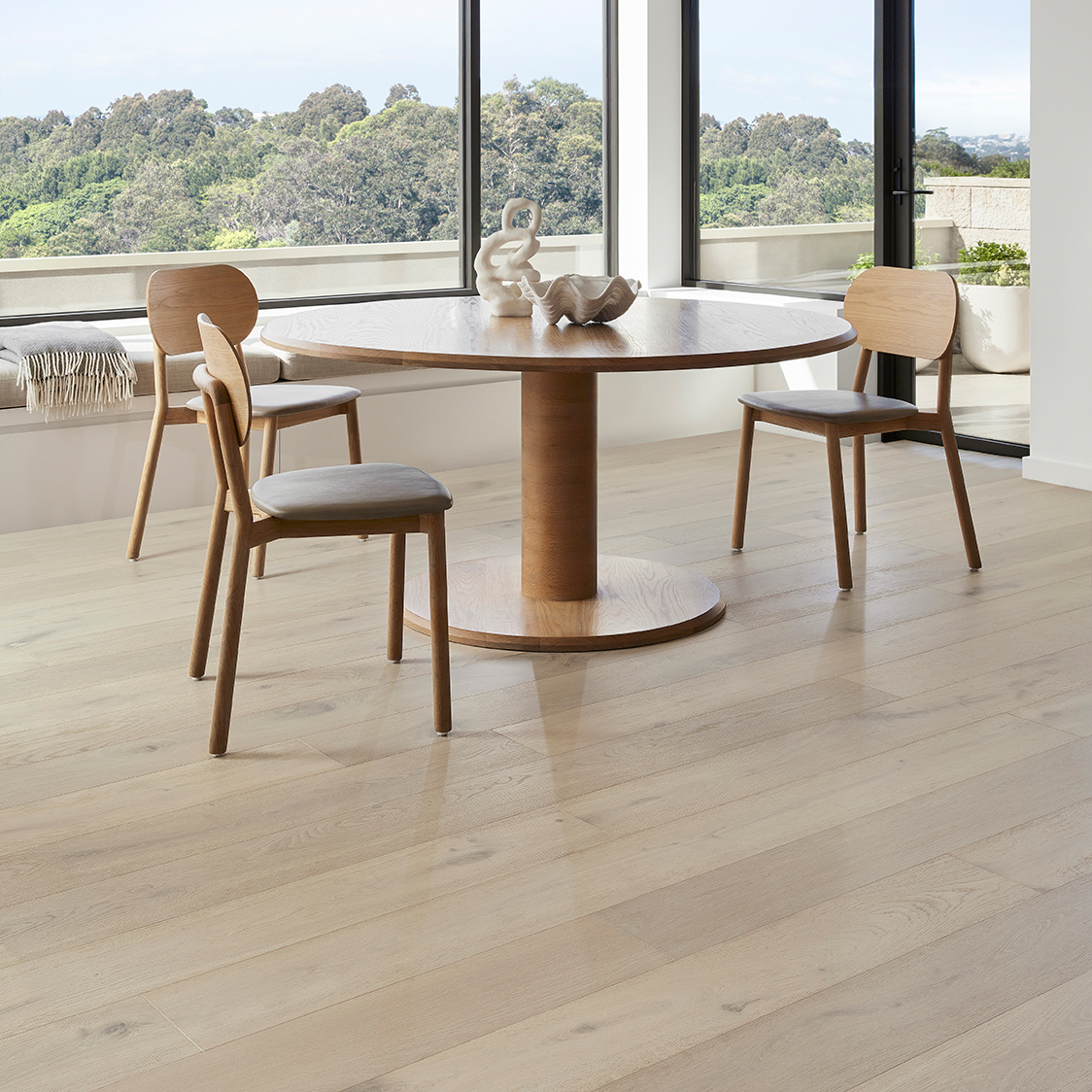 Chateau Grey - Image 2